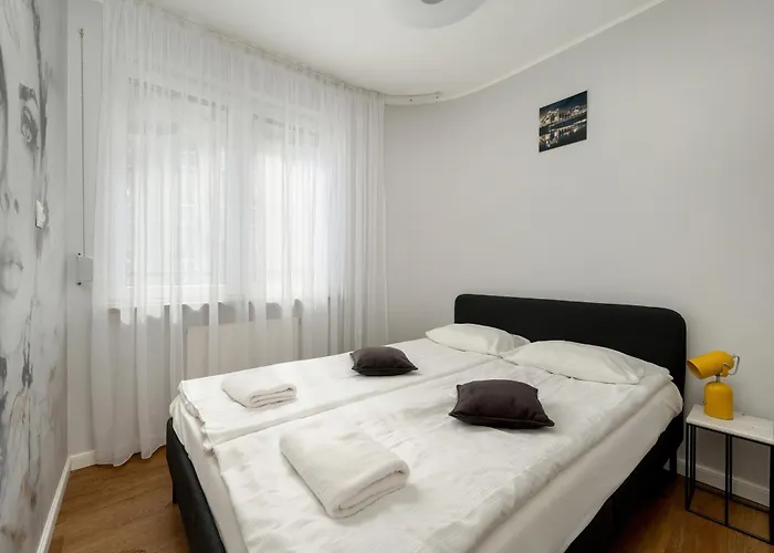 Apartment Wroclaw Jednosci Narodowej By Noclegi Renters