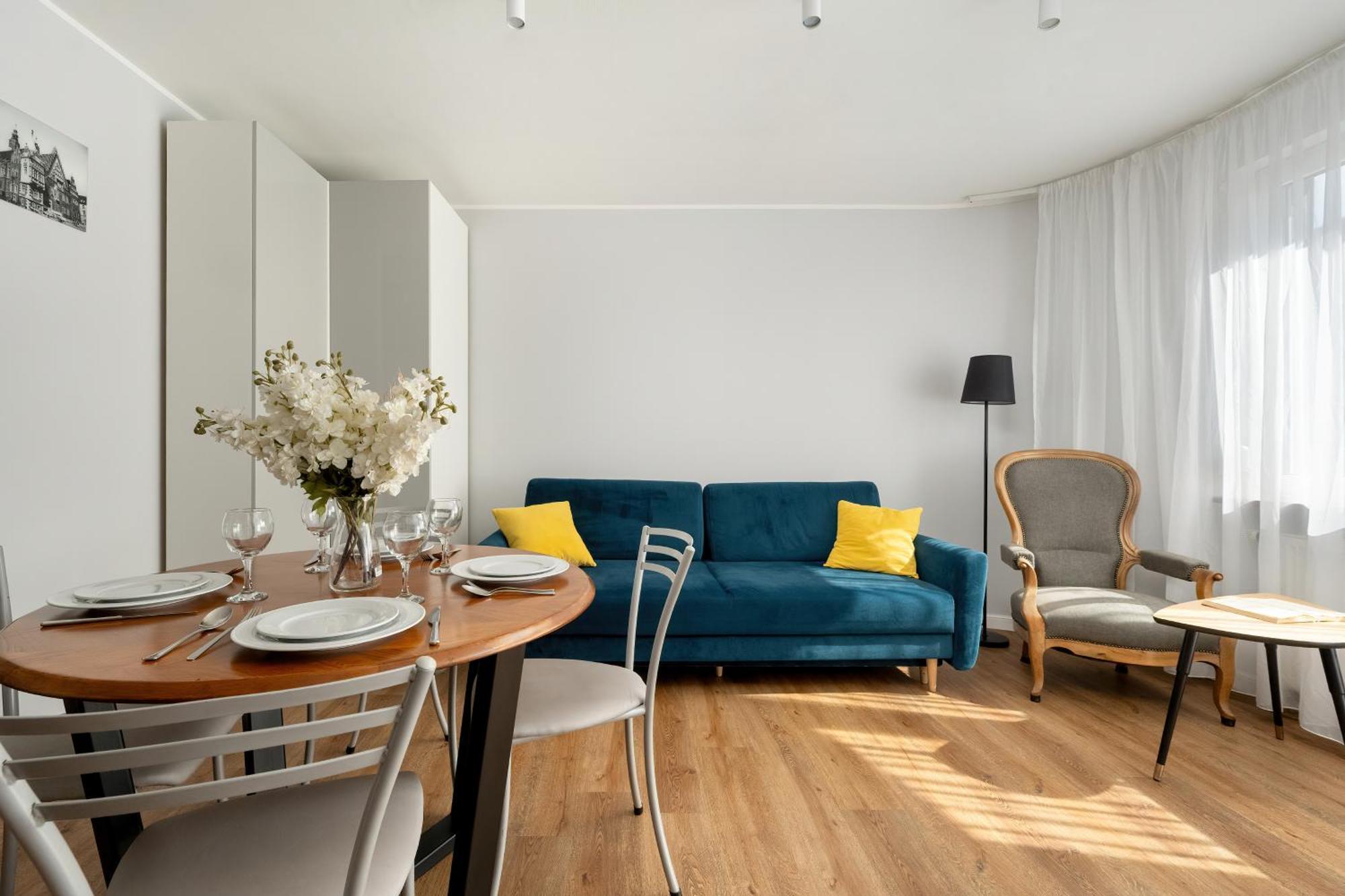 Jednosci Narodowej By Renters * Wroclaw